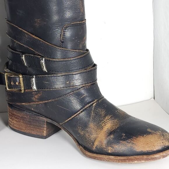 Freebird by Steven Women's Drove US9 Black Leather Distressed Western Boots - Picture 13 of 16